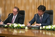 {:en}The signing ceremony for bilateral agreements with OECD and ASPA, Astana, 04/04/16{:}{:ru}Церемония подписания двусторонних соглашений (ОЭСР, ASPA), Астана, 04/04/16{:}{:kz}{:}